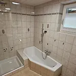 Torkar Velden Apartment *